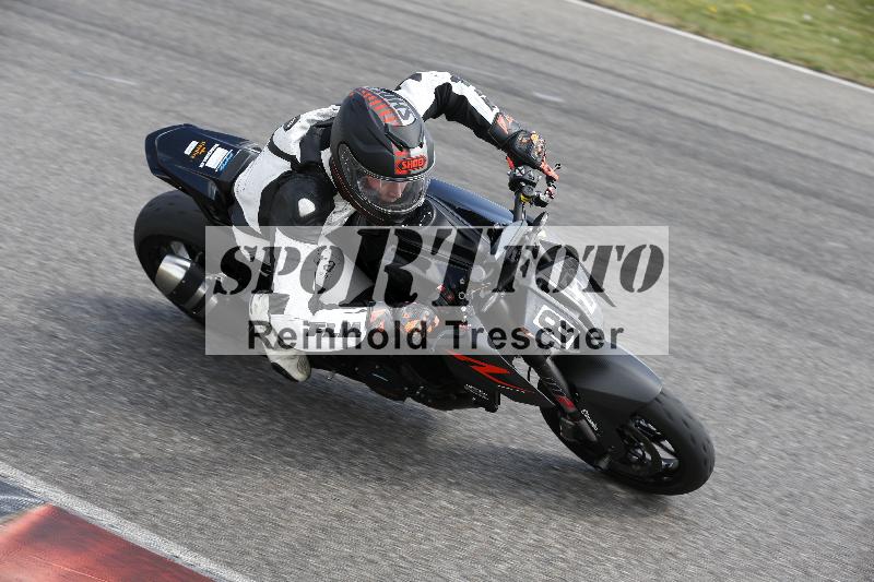 Archiv-2025/05 14.04.2025 Plüss Moto Sport ADR/Einsteiger/81